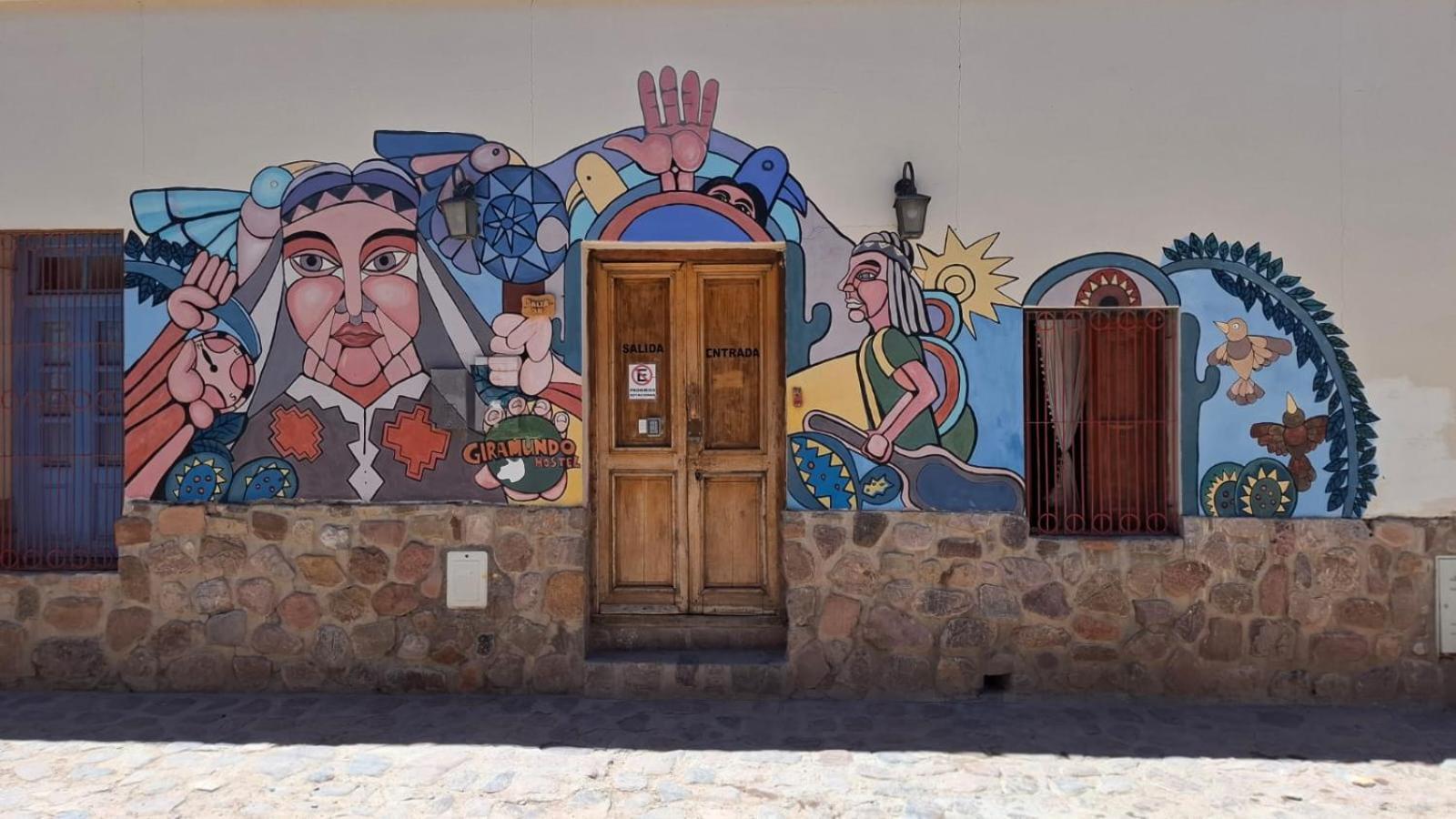 Giramundo Hostel Humahuaca Ngoại thất bức ảnh